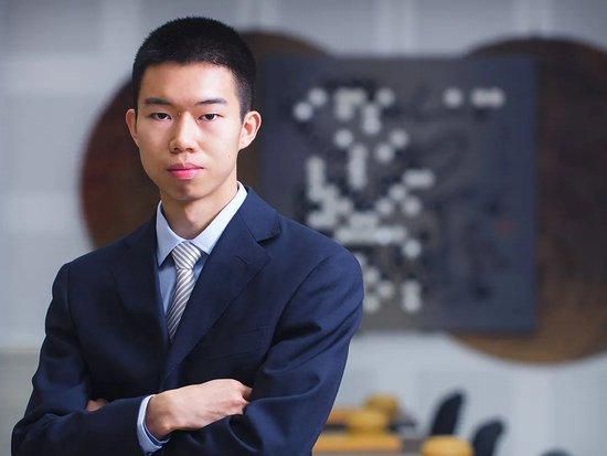 下半场易边再战，第60分钟，帕耶罗左路连续内切到弧顶后远射打高了。